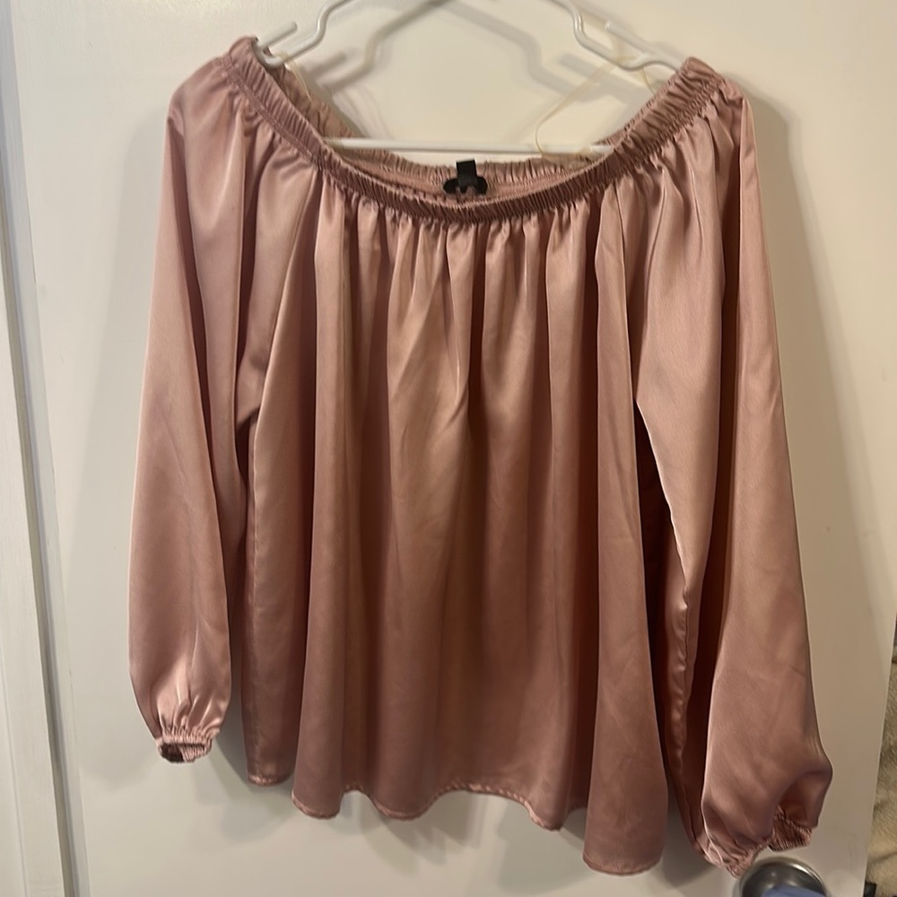 TCEC Pink Off-Shoulder Top